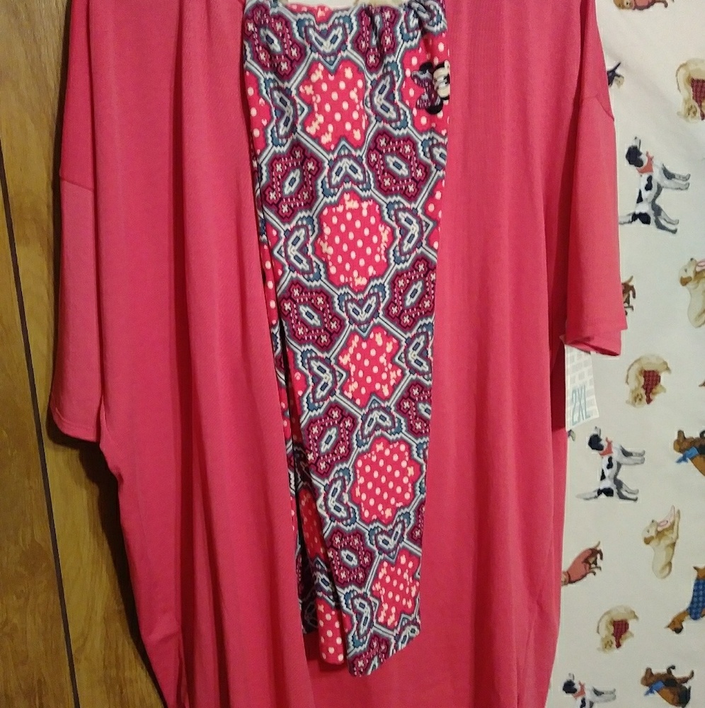 2xl Irma with minnie mouse tc leggings